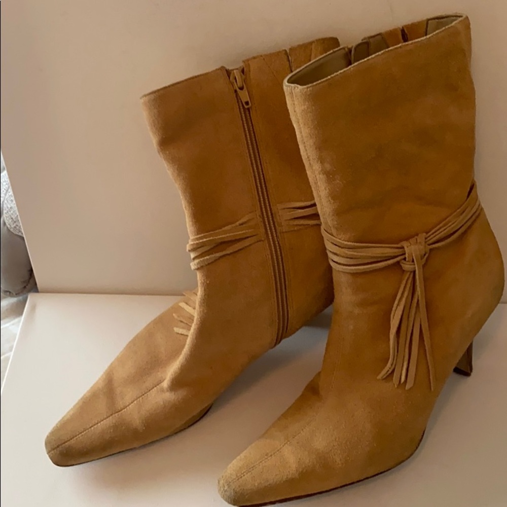 VINTAGE PARADE BOOTIES- !! - Picture 2 of 6